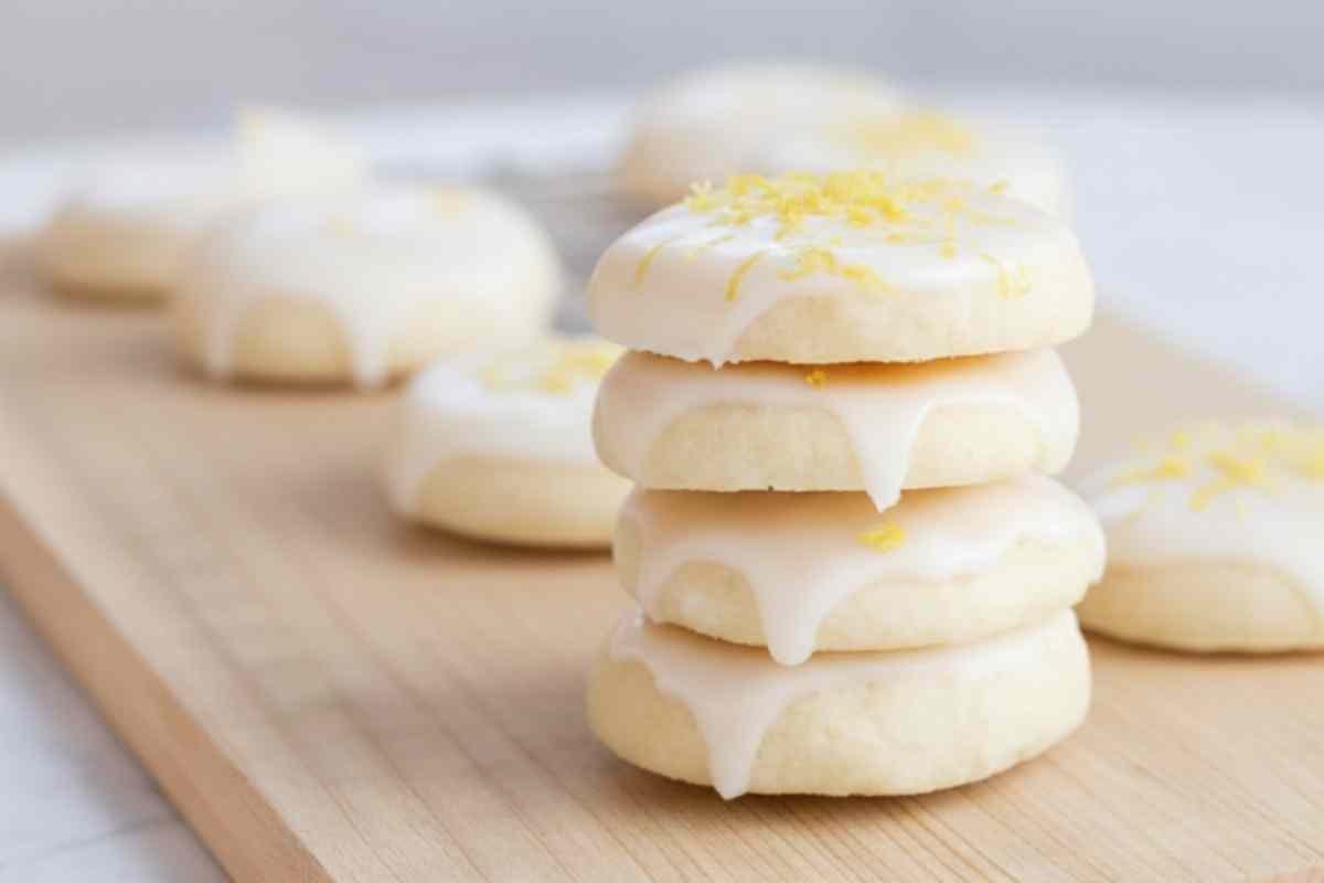 Lemon Meltaway Cookies