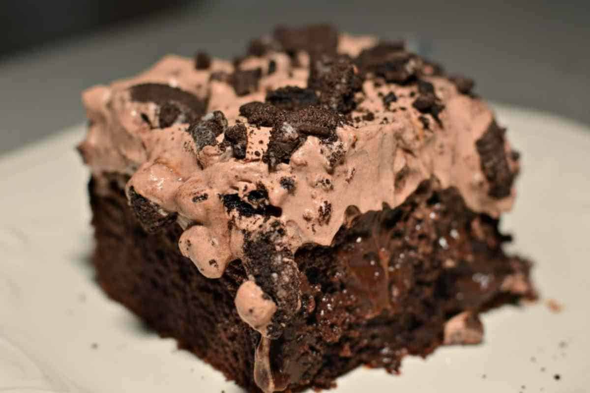Easy Dirt Cake Recipe